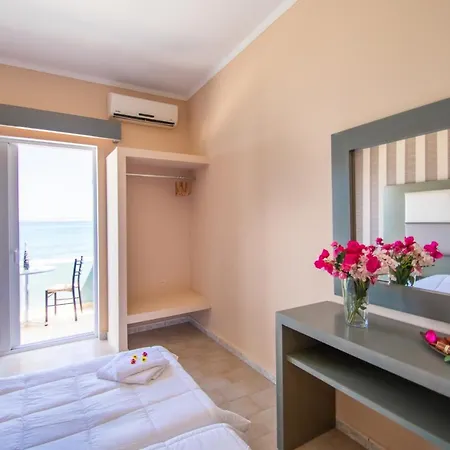 Daire Aktypis Beachfront Laganas