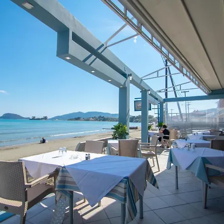 Aktypis Beachfront Daire Laganas